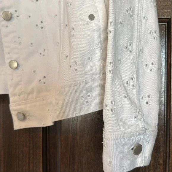 Liverpool Los Angeles White Jean Jacket - Medium. GUC - Picture 3 of 9